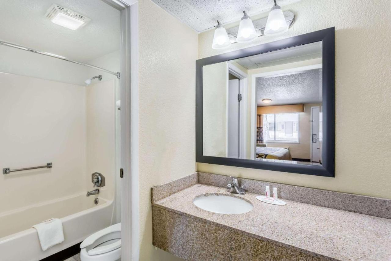 Amerivu Inn & Suites-Extended Stay Aberdeen Eksteriør billede
